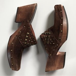 Donald J. Pliner • 8 • Western Couture Collection Suede Wooden Mule Clog